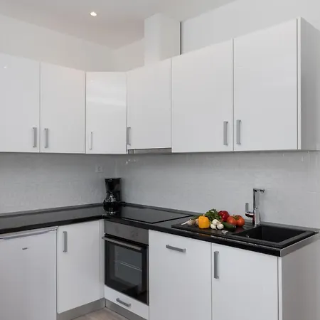 アパート Siblings - Premium Two Bedroom With Terrace And Garden V... Mokošica