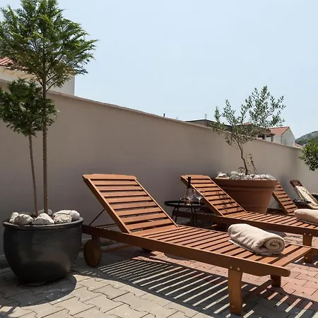 Siblings - Premium Two Bedroom With Terrace And Garden V... アパート Mokošica