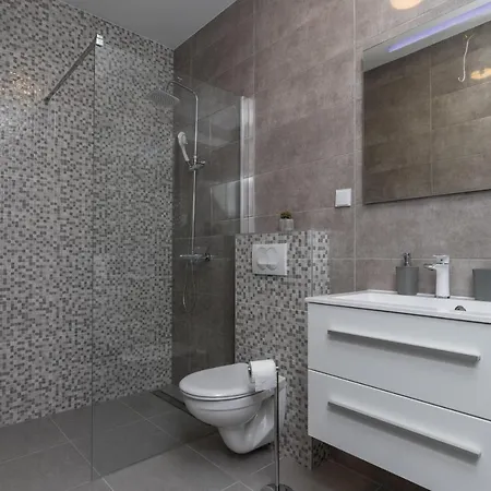 アパート Siblings - Premium Two Bedroom With Terrace And Garden V...